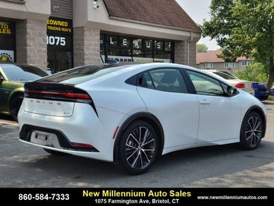 2024 Toyota Prius XLE