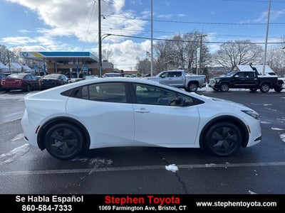 2025 Toyota Prius LE