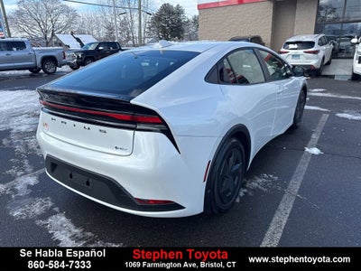 2025 Toyota Prius LE