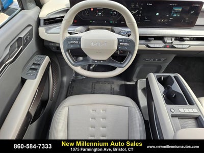 2024 Kia EV9 Wind