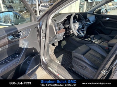 2023 Audi Q5 S line Prestige